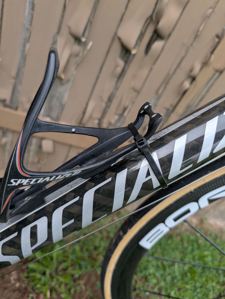 Used Specialized Roubaix Elite SL2 Apex Compact 2011 2011 Road & Gravel, Black — image 3 of 4