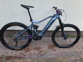 Kellys, THEOS Shimano Deore