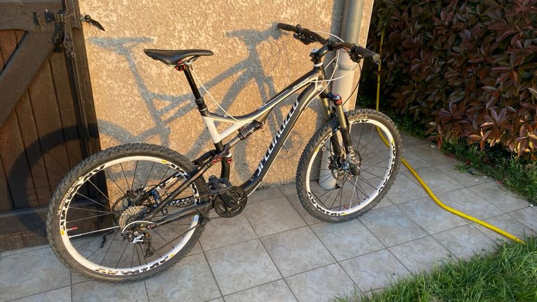 Used Specialized Specialized Stumpjumper 2023 Mountainbike, White — image 1 of 3