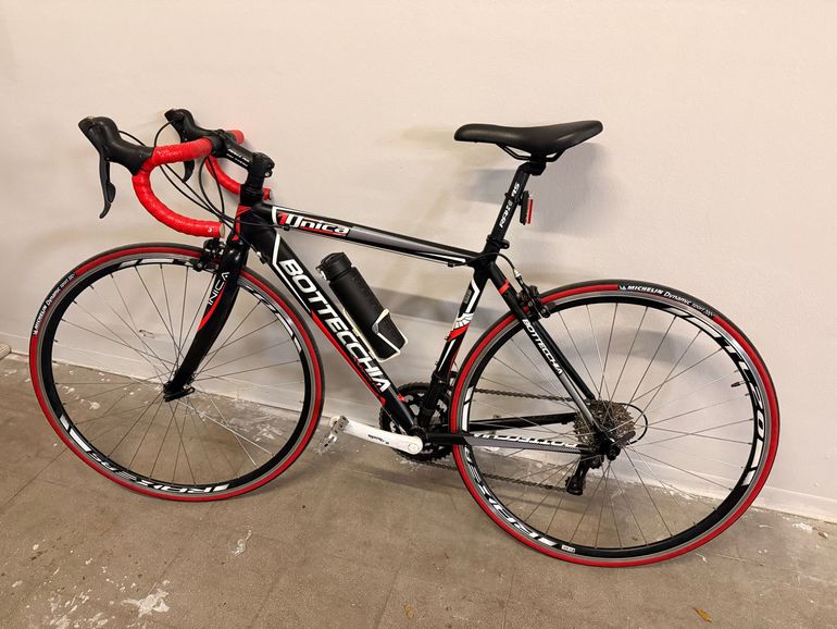 Used Bottecchia Bottecchia Custom Shimano Ultegra 2017 Road & Gravel, White — image 2 of 9