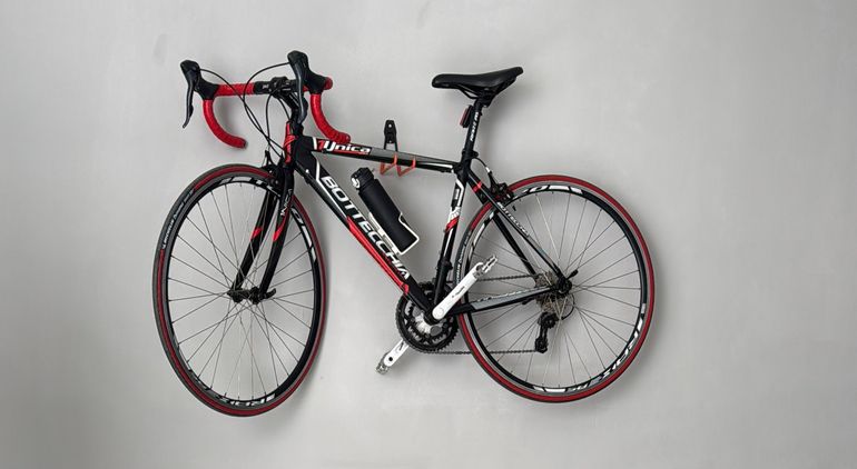 Used Bottecchia Bottecchia Custom Shimano Ultegra 2017 Road & Gravel, White — image 1 of 9
