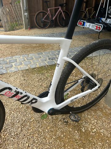 Used Factor Ostro Shimano Ultegra Di2 2025 Road & Gravel, White — image 5 of 11