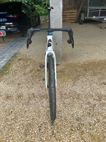 Used Factor Ostro Shimano Ultegra Di2 2025 Road & Gravel, White — image 7 of 11