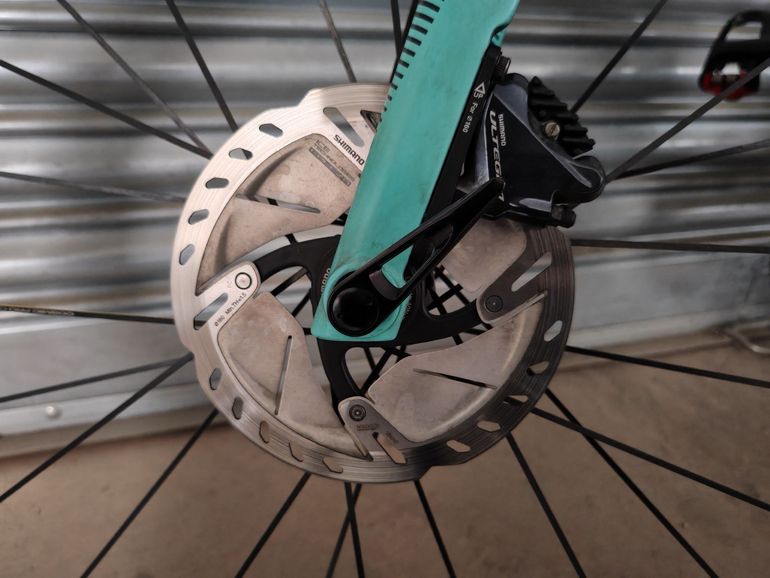 Used Bianchi Oltre XR3 Disc Ultegra Di2 2020 2020 Road & Gravel, Black — image 6 of 11