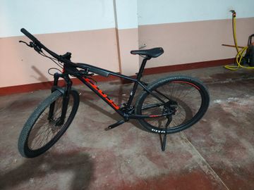 Used Scott Aspect 940 2022 2022 Mountainbike, Black, 29 — image 1 of 4