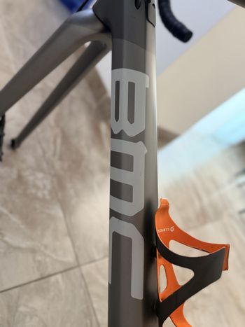 Used BMC Teammachine SLR02 DISC ONE 2020 Frameset 2020 Road & Gravel — image 15 of 17