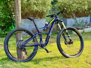 Käytetty Specialized Rhyme Pro Carbon 6Fattie 2017 2017 MTB