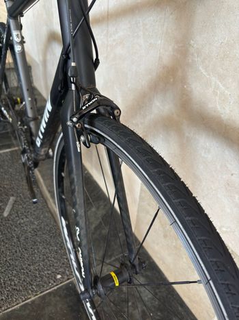 Used B Twin Triban Shimano 105 2021 Road & Gravel — image 3 of 11