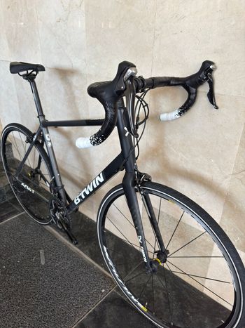 Used B Twin Triban Shimano 105 2021 Road & Gravel — image 2 of 11