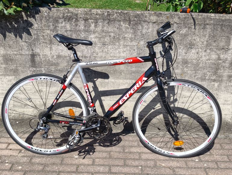 Used Esperia Esperia Custom Shimano Claris 2015 Road & Gravel, Red — image 1 of 7