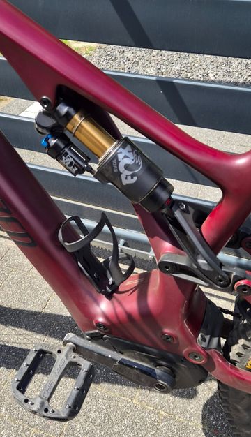 Specialized Turbo Levo SRAM XX1 Eagle AXS 2022 Mountainbike usato, Viola — immagine 3 di 11