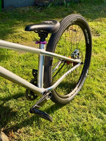 Tweedehands Commencal ABSOLUT RS 2021 2021 Mountainbike — afbeelding 3 van 17