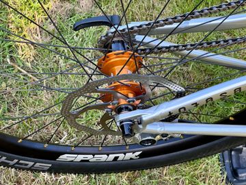 Tweedehands Commencal ABSOLUT RS 2021 2021 Mountainbike — afbeelding 6 van 17