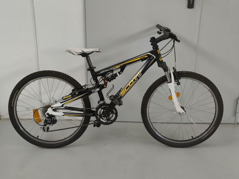 Used Scott Spark Shimano Alivio 2015 MTB