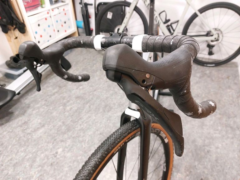 Used Canyon Grail AL 7.0 2020 2020 Road & Gravel, Light Gray — image 12 of 12