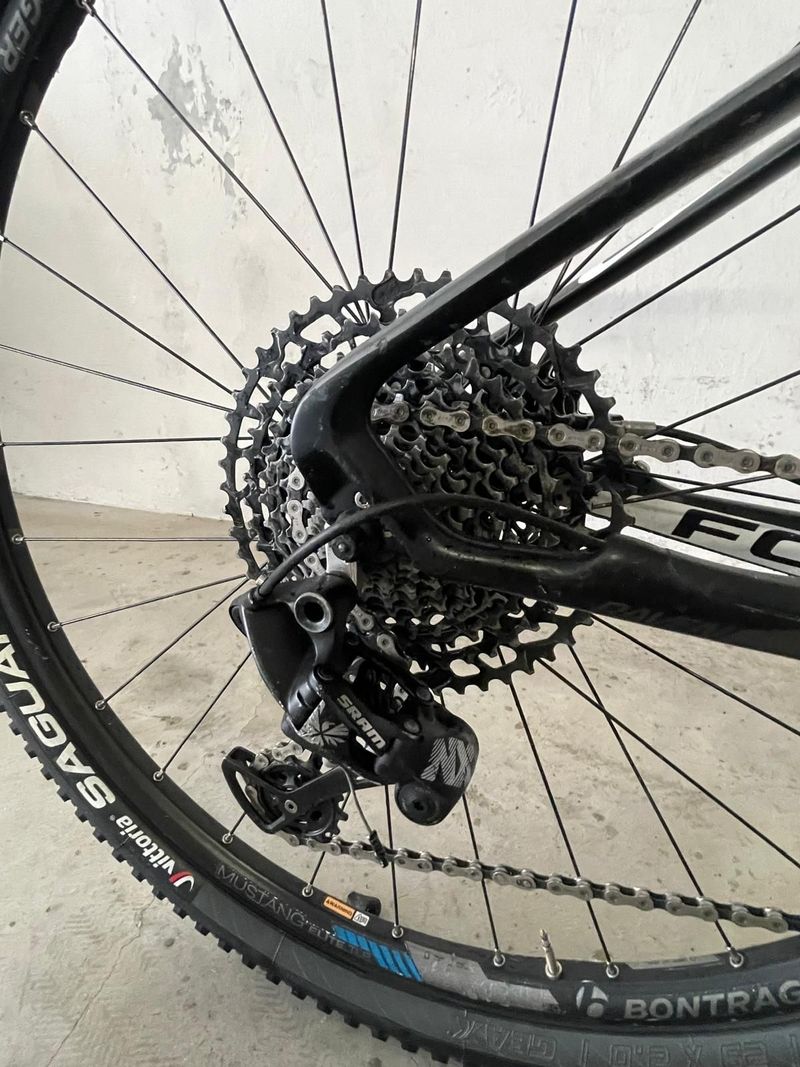 Gebrauchtes Focus Raven SRAM NX 2018 Mountainbike, Schwarz, 29 — Bild 3 von 8