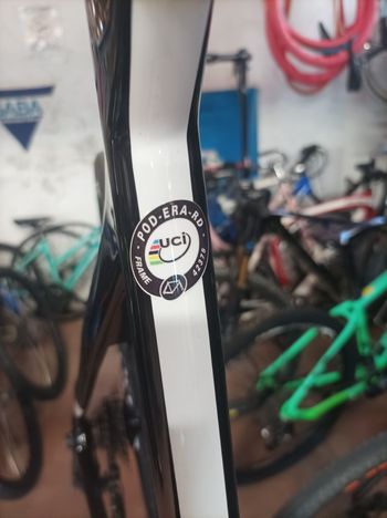 Used Carrera Erakle Air Disk 2018 Road & Gravel — image 12 of 15