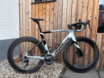 Pinarello, DOGMA F RED ETAP AXS Disc 2023