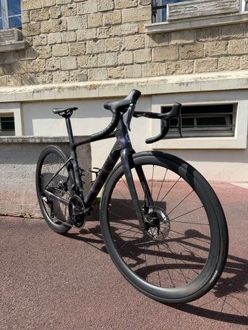 Gebrauchtes Scott Addict RC 10 2025 2025 Road & Gravel, Schwarz — Bild 7 von 7