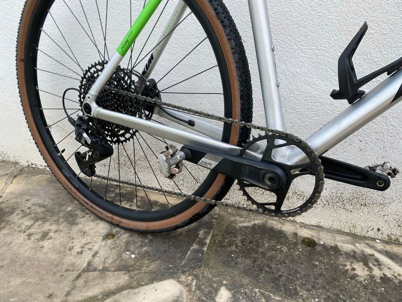 KTM X-STRADA 15 PRO 2025 2025 Road & Gravel de segunda mano, Blanco — imagen 4 de 6