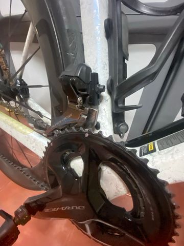 Used Giant Tcr Shimano Dura Ace Di2 2025 Road & Gravel, White — image 10 of 20