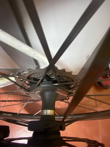 Used Giant Tcr Shimano Dura Ace Di2 2025 Road & Gravel, White — image 15 of 20