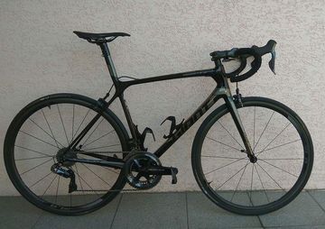 GIANT TCR Advanced SL0 Dura-ace DI2 2018 Road & Gravel usato