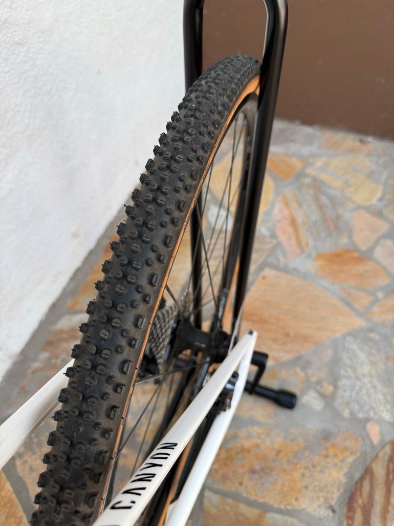 Used Canyon Inflite CF SL 7 2021 2021 Road & Gravel, White — image 9 of 48