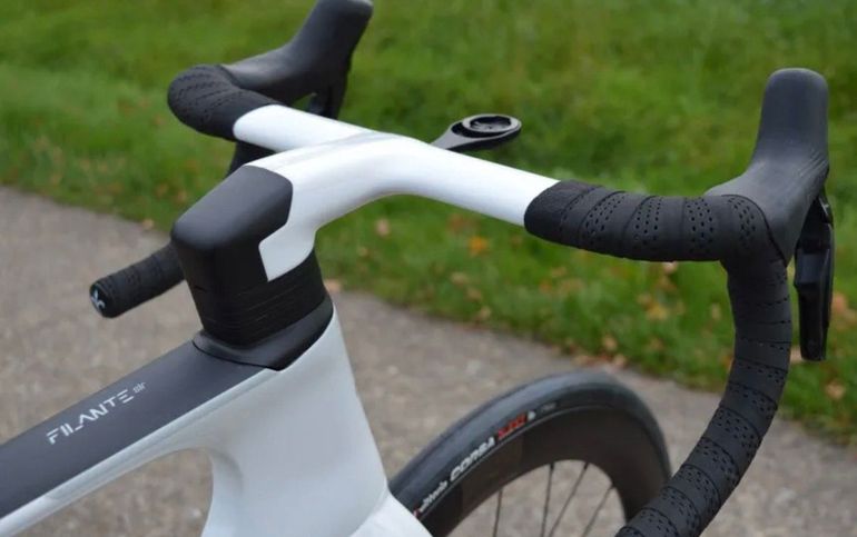 Used Wilier Filante SLR ID2 SHIMANO DURA ACE Di2 R9270 2025 2025 Road & Gravel, White — image 8 of 13