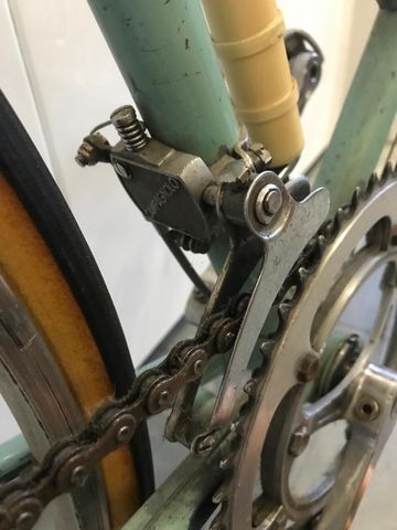 Used Bianchi L'eroica Campagnolo Record 1967 Road & Gravel, Green — image 4 of 5