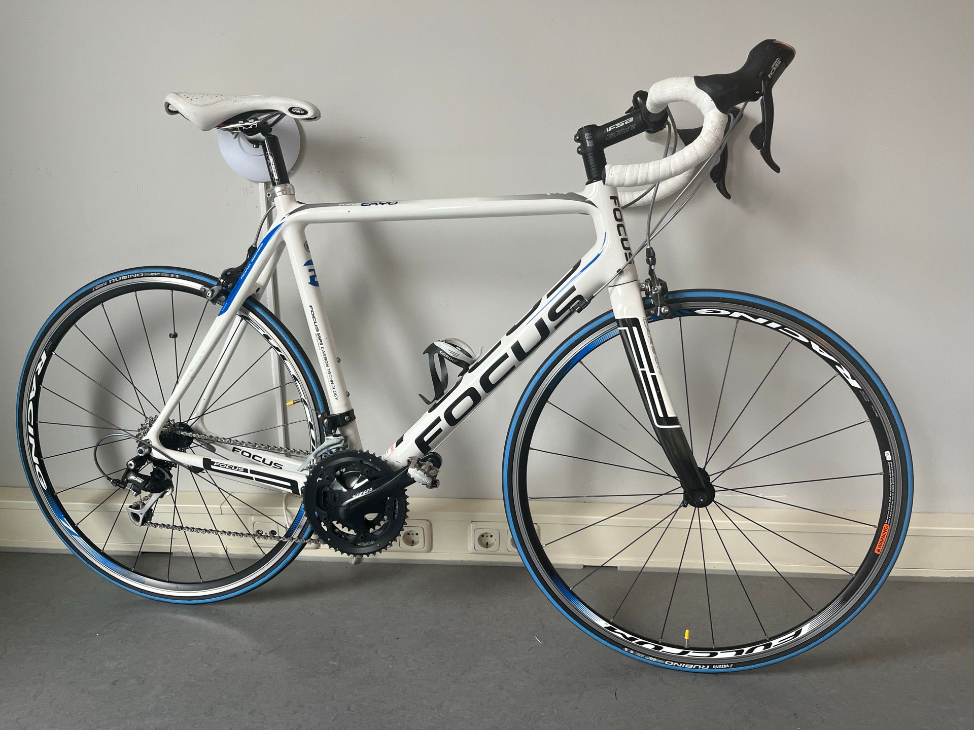 FOCUS CAYO アルテグラ105Mix Focus Cayo Shimano 105 | buycycle