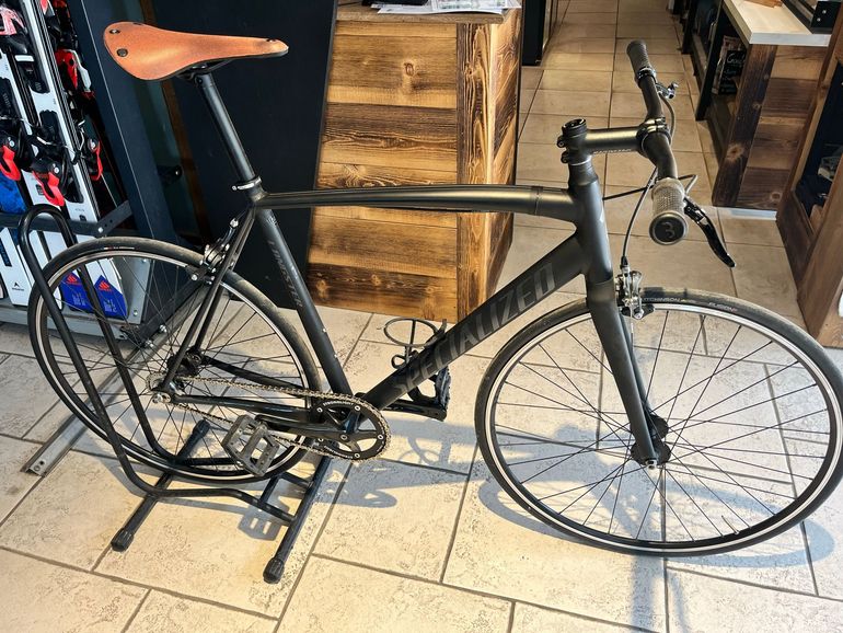 Used Specialized Langster Atlantis 2017 2017 Urban, Black — image 1 of 4
