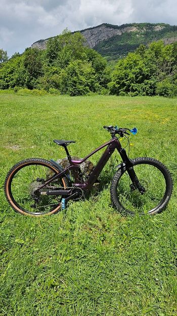 Used Scott Genius eride Shimano Deore XT 2020 Mountainbike, Purple — image 10 of 17