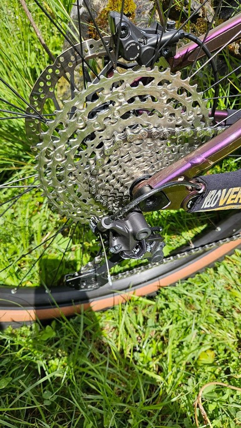 Used Scott Genius eride Shimano Deore XT 2020 Mountainbike, Purple — image 9 of 17