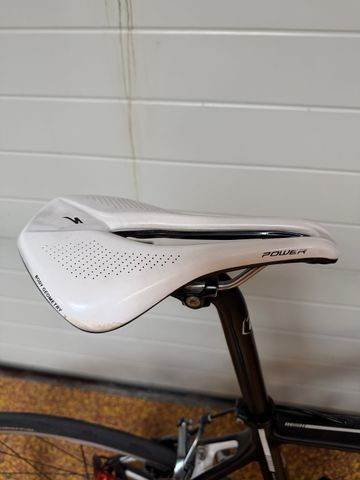 Używany Isaac Dual 30 2015 2015 Road & Gravel — zdjęcie 11 z 18