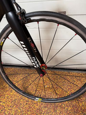 Używany Isaac Dual 30 2015 2015 Road & Gravel — zdjęcie 8 z 18