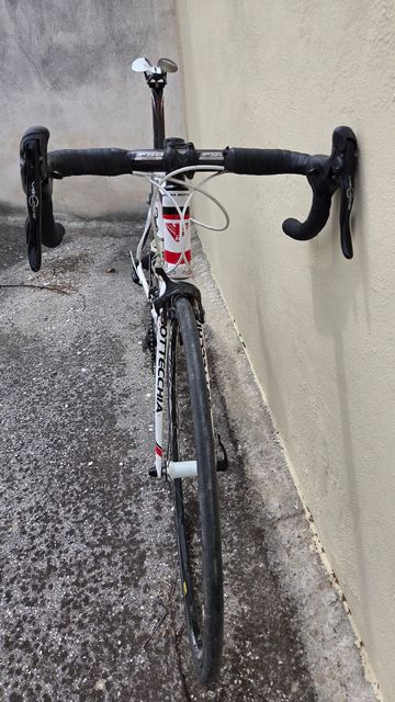 Used Bottecchia Custom Campagnolo Veloce 2018 Road & Gravel, White — image 5 of 6
