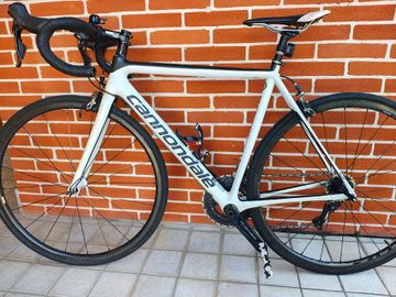 Used Cannondale SuperSix EVO Shimano Dura Ace 2016 Road & Gravel, White — image 2 of 6