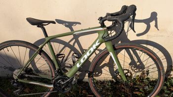 Look, 765 GRAVEL Green Mat 2024