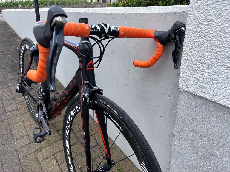 Used Fuji Transonic Shimano Dura Ace 2015 Road & Gravel, Black — image 4 of 5