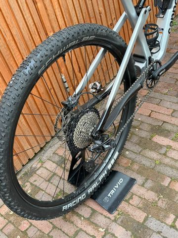 Used Cannondale Scalpel Shimano Deore XT 2023 Mountainbike, Light Gray — image 4 of 10