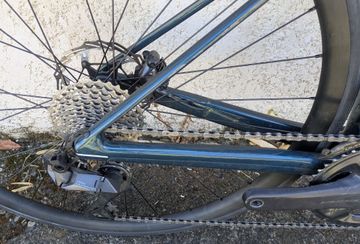 Used BMC Custom Shimano Ultegra Di2 2021 Road & Gravel, Green — image 3 of 6