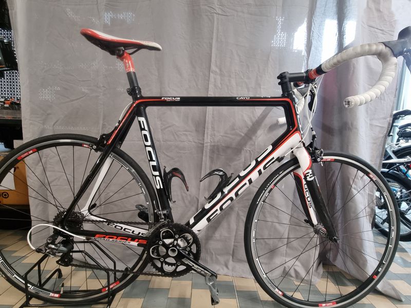 Gebrauchtes Focus Cayo Expert 2017 Road & Gravel, Schwarz — Bild 1 von 5