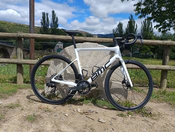 Used BMC TEAMMACHINE SLR 2026 Road & Gravel, White — image 3 of 3