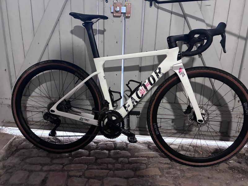 Used Factor Ostro Gravel 2024 2024 Road & Gravel