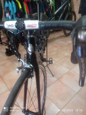 Used Bianchi Oltre Shimano Dura Ace 2016 Road & Gravel, Black — image 5 of 6