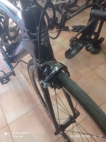 Used Bianchi Oltre Shimano Dura Ace 2016 Road & Gravel, Black — image 2 of 6