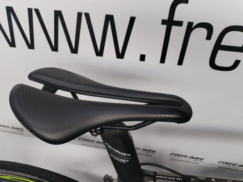 Used Wilier Cento1air Shimano Ultegra 2017 Road & Gravel, Black — image 11 of 36