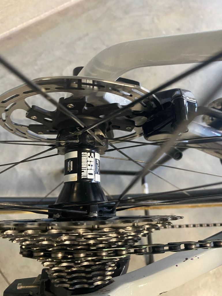Used Rebel Rebel Custom SRAM Force eTap AXS 2024 Road & Gravel, Blanco — image 5 of 6