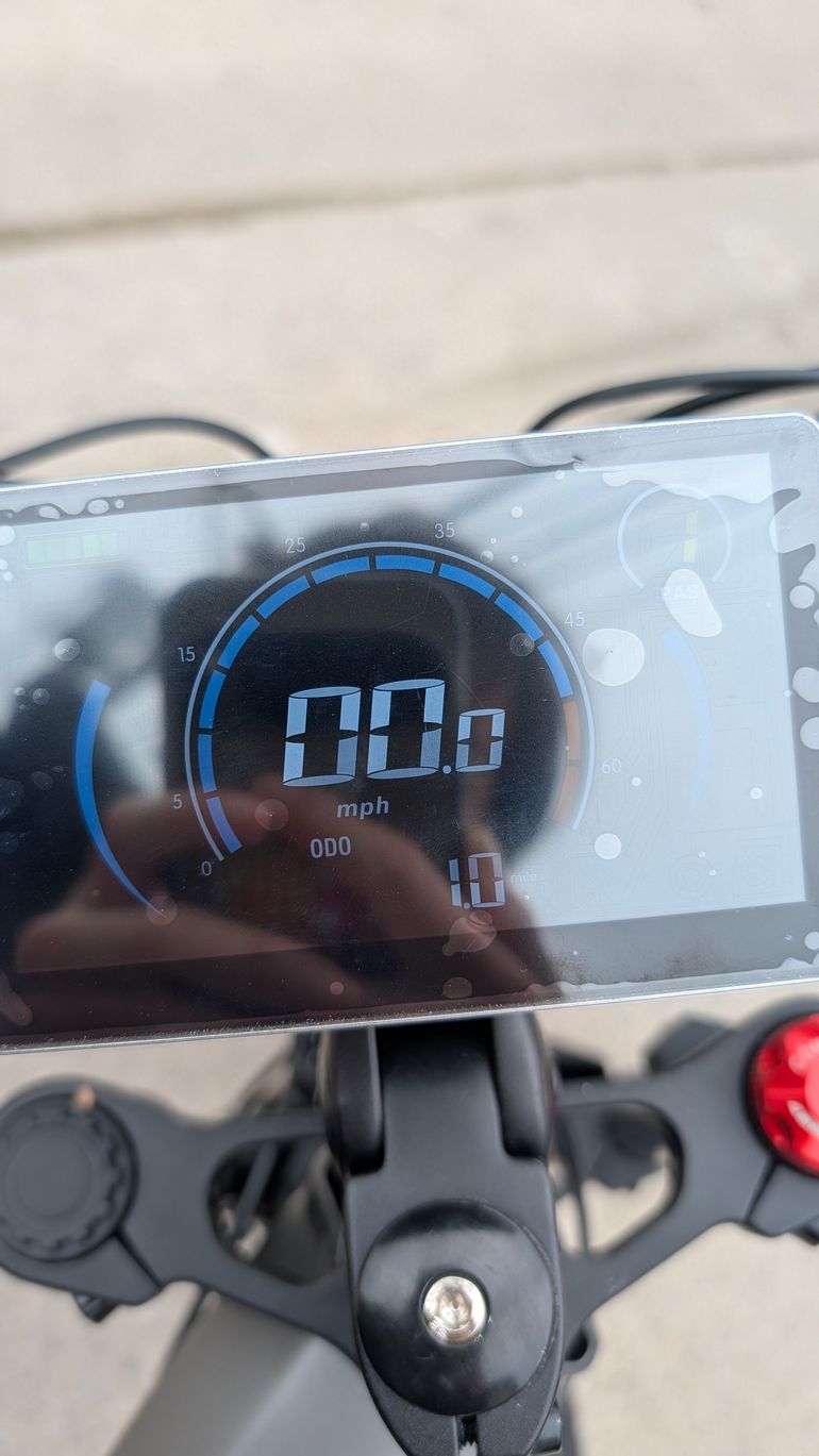 Used Cybervelo EK9 Electric 2026 Urban, Light Gray — image 7 of 7